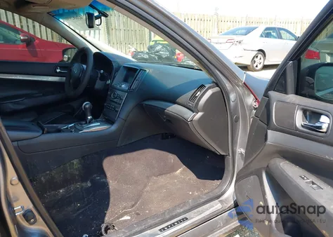 2013 Infiniti G37 Journey из США, поврежденный, VIN JN1CV6AP1DM719319